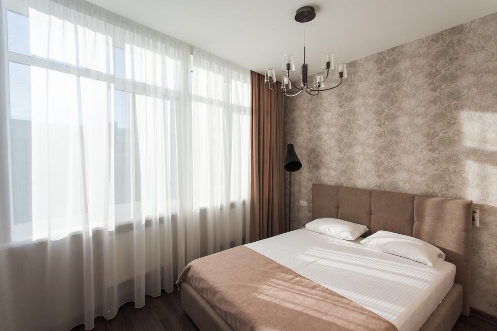 Modern double bedroom Apartment in Arkadia Odessa Exteriör bild
